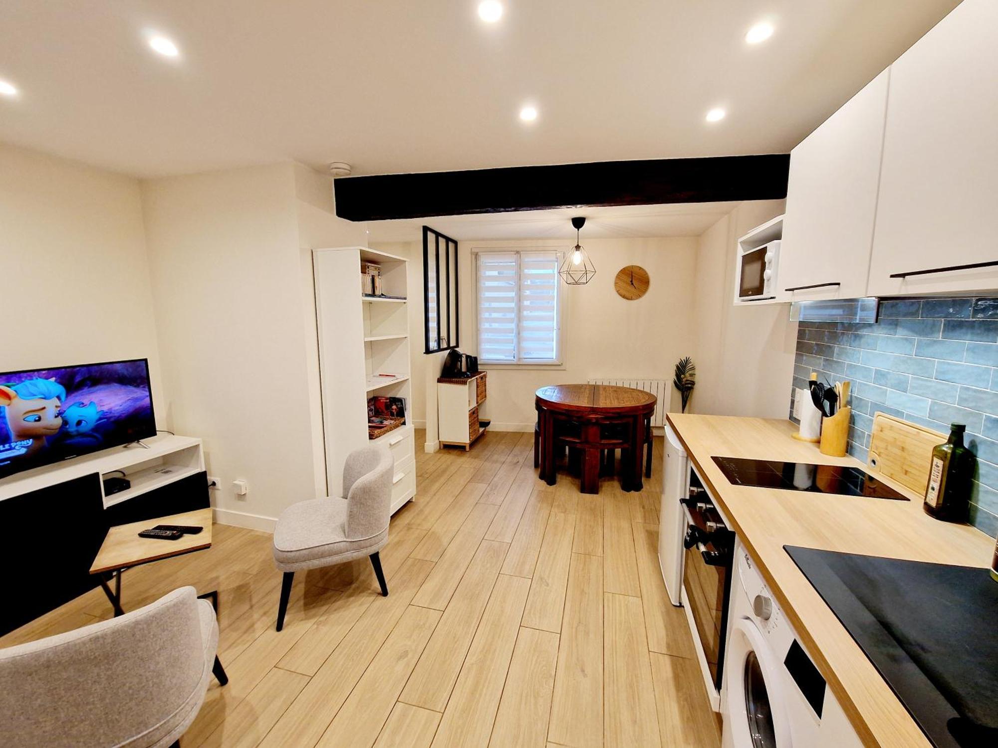 Studio Entierement Equipe Cailloux-sur-Fontaines Zewnętrze zdjęcie